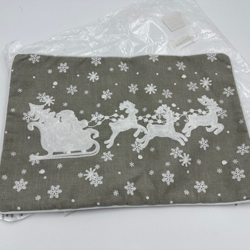 NIB!! Pillow Perfect Santa Sleigh & Reindeers Lumbar Pillow Cover, 13" x 19"